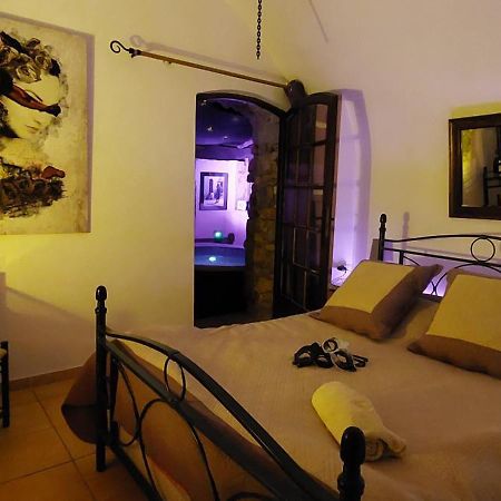 Chambre Love Romantique Avec Spa Privee Calvi  Kültér fotó